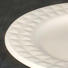 Eco-Craze - 7" Diamond Round Plate - Bagasse - Image 9