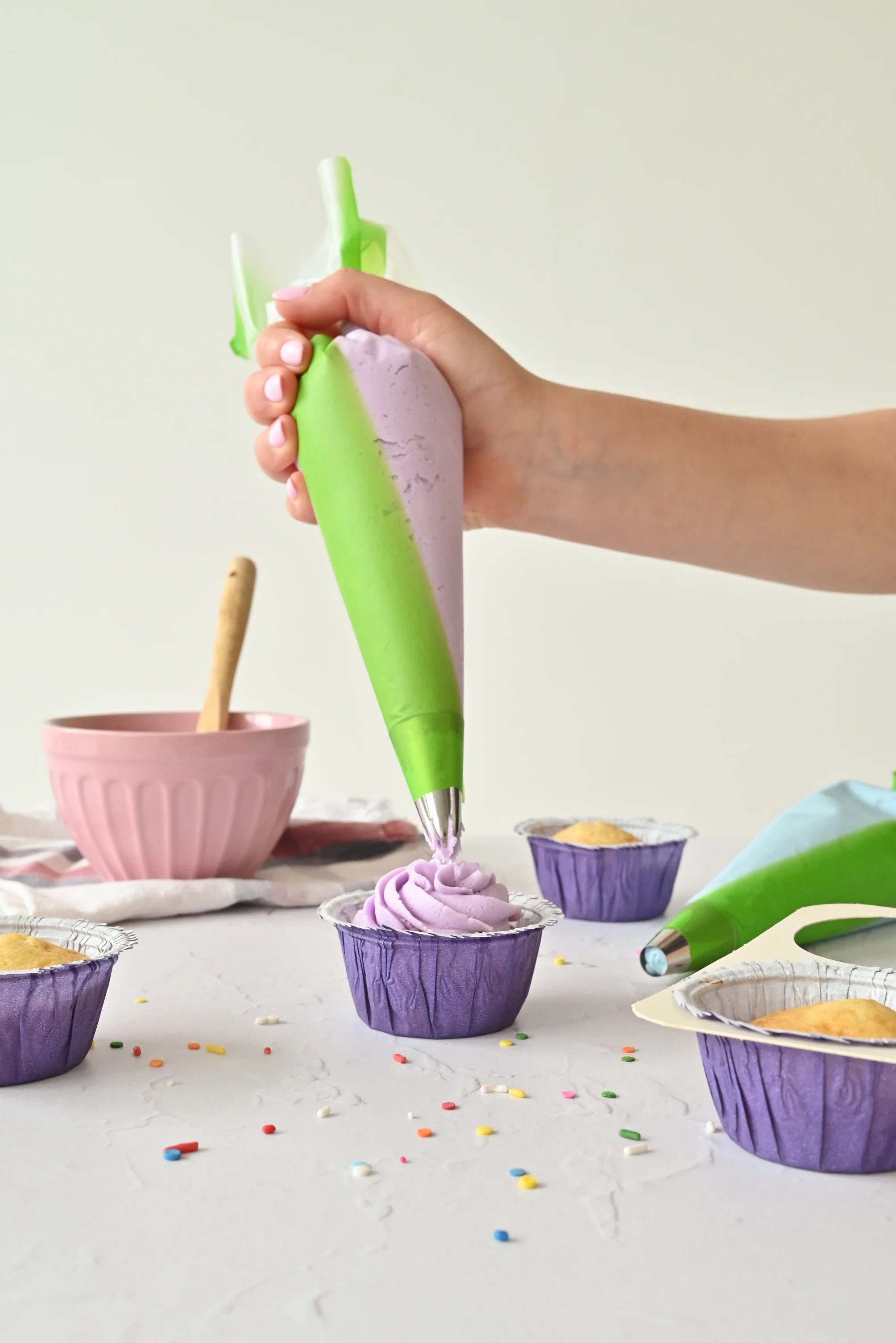 One Way - 12" Piping Bag - Image 5